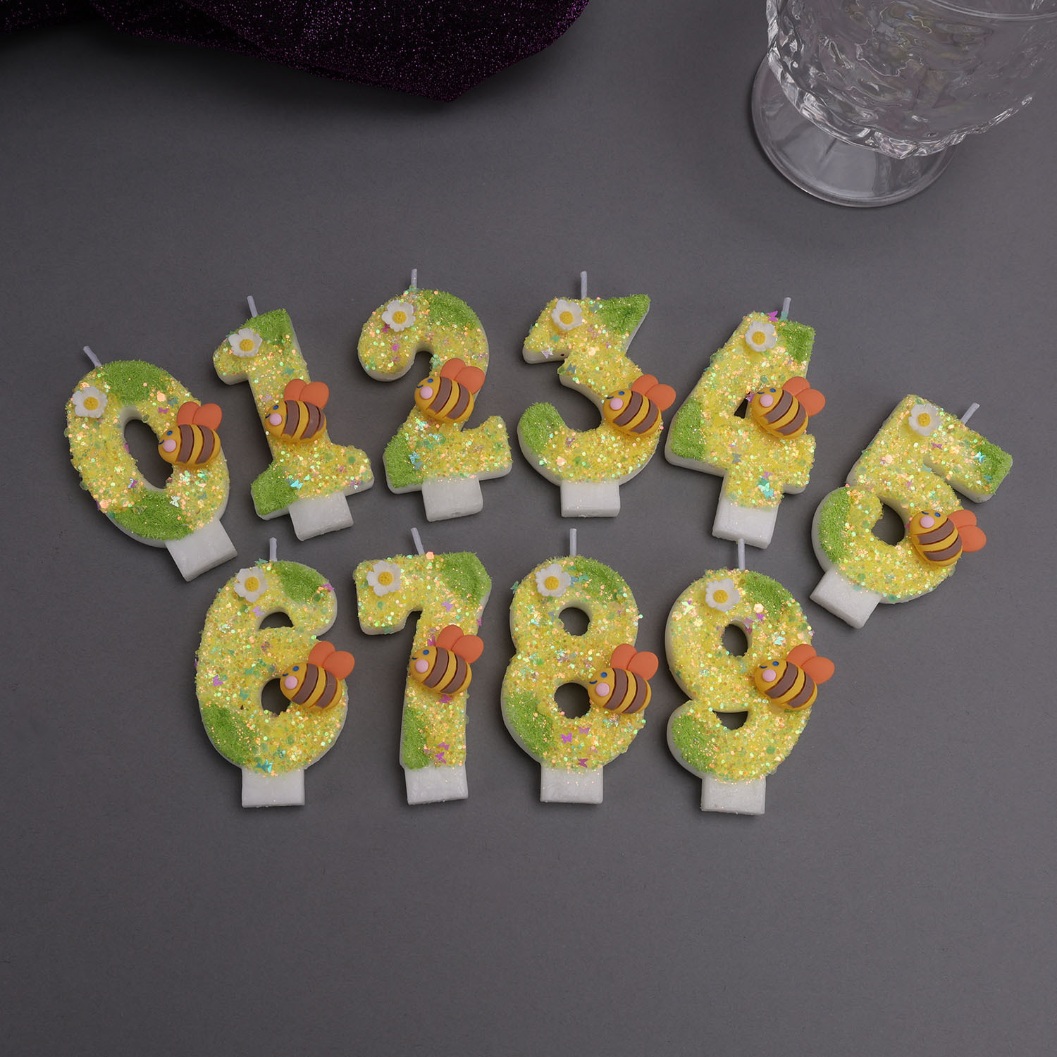 Holiday Candle Set - Yellow-Green Digital Candles, Small Bee Daisy